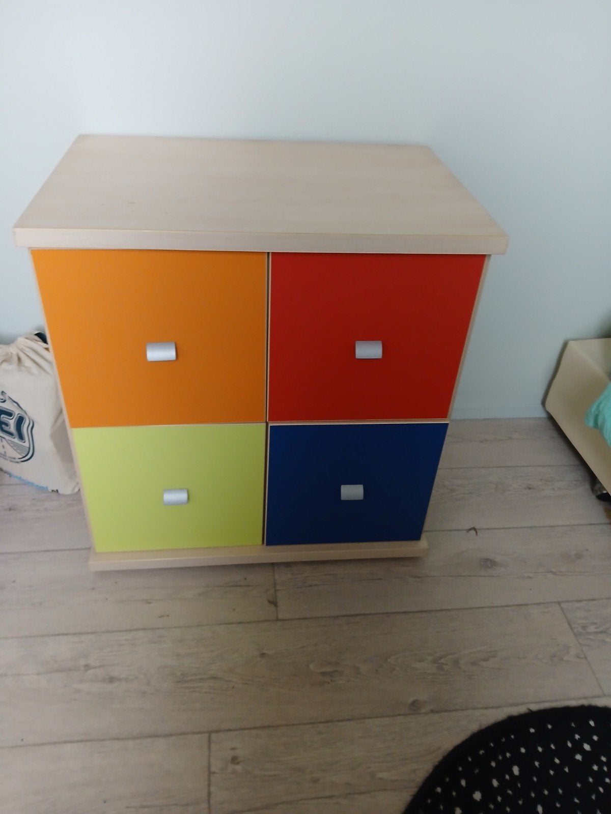Kleurrijke ladekast voor kinderkamer, Gebruikt, Kast, 75 tot 100 cm, Minder dan 50 cm