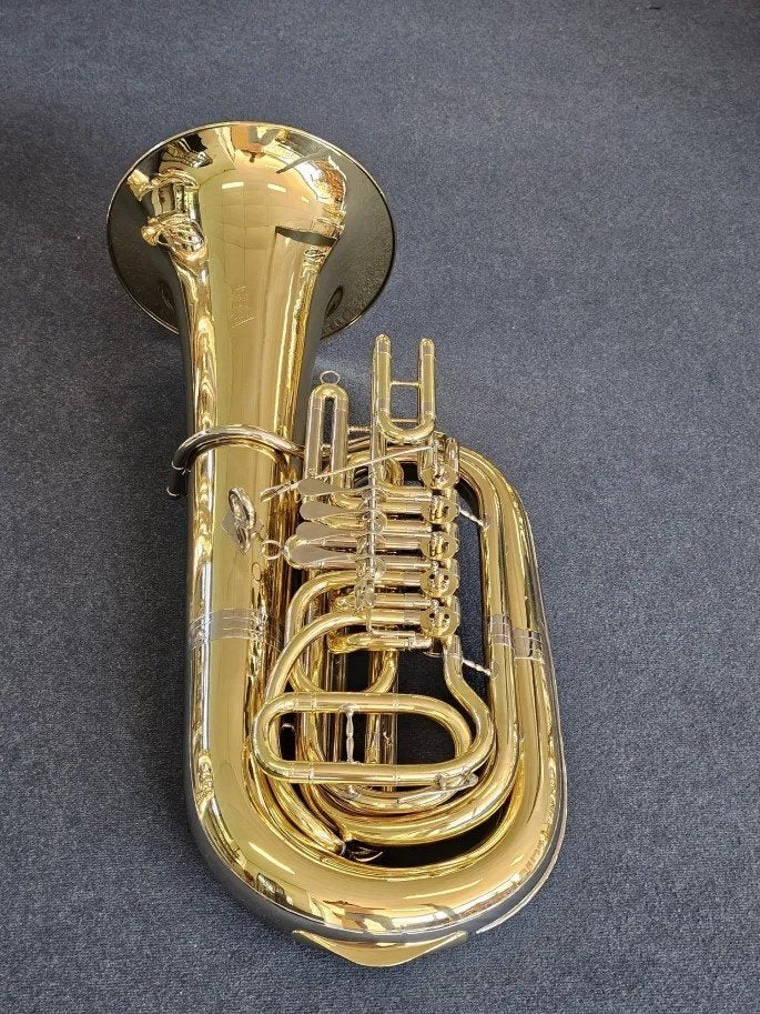 Hirsbrunner Sumiswald 5 valve 4/4 Professional BBb Tuba, Muziek en Instrumenten, Blaasinstrumenten | Tuba's, Ophalen, Zo goed als nieuw
