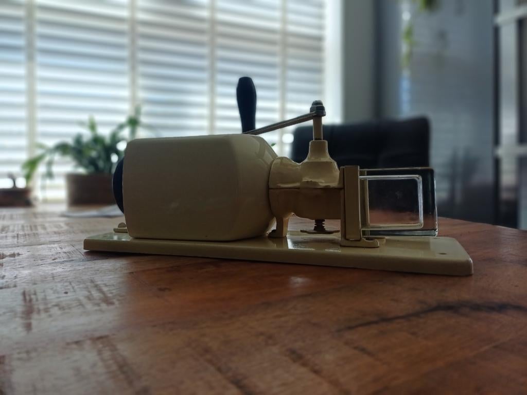 Vintage Douwe Egberts Koffiemolen - Wandmodel, Antiek en Kunst, Antiek | Keukenbenodigdheden, Ophalen of Verzenden