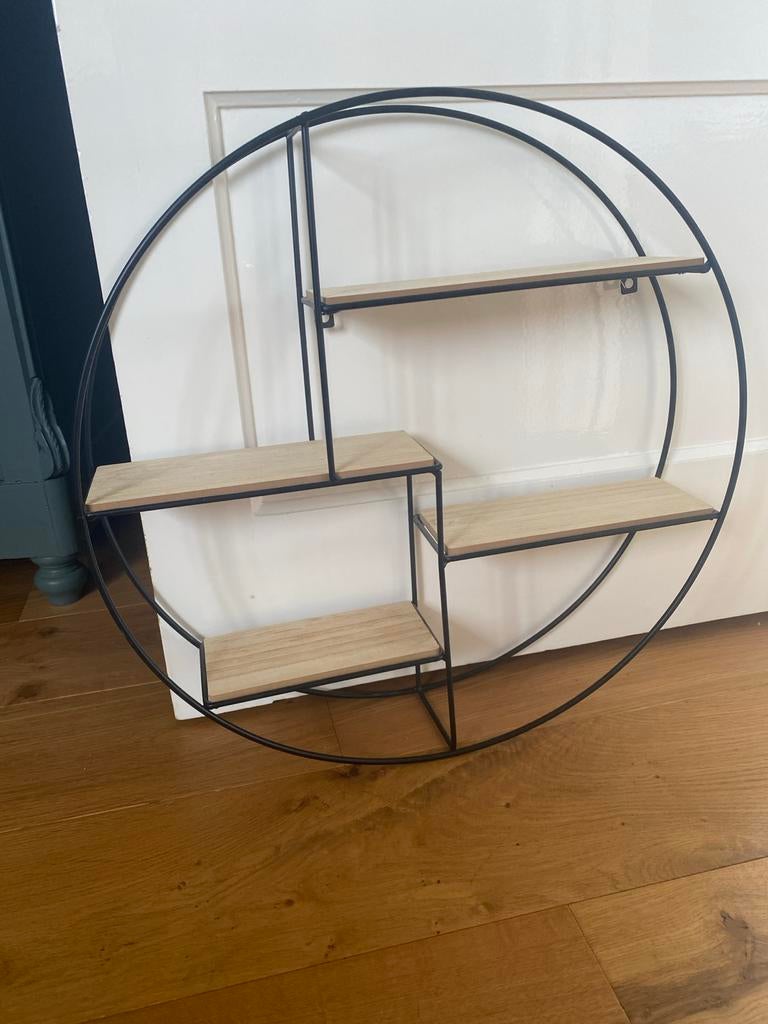 Rond wandrek met houten planken - Zwart metaal, Huis en Inrichting, Woonaccessoires | Wandplanken en Boekenplanken, Ophalen, Zo goed als nieuw
