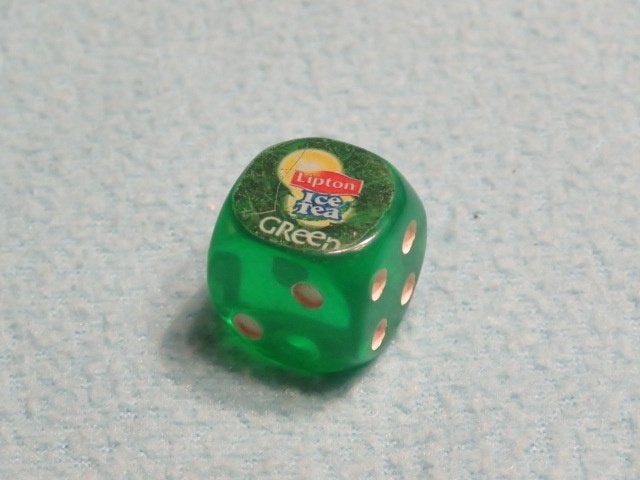 1 EURO OF GRATIS Dobbelsteen Lipton Ice Tea Green, Verzamelen, Ophalen, Gebruikt, Gebruiksvoorwerp