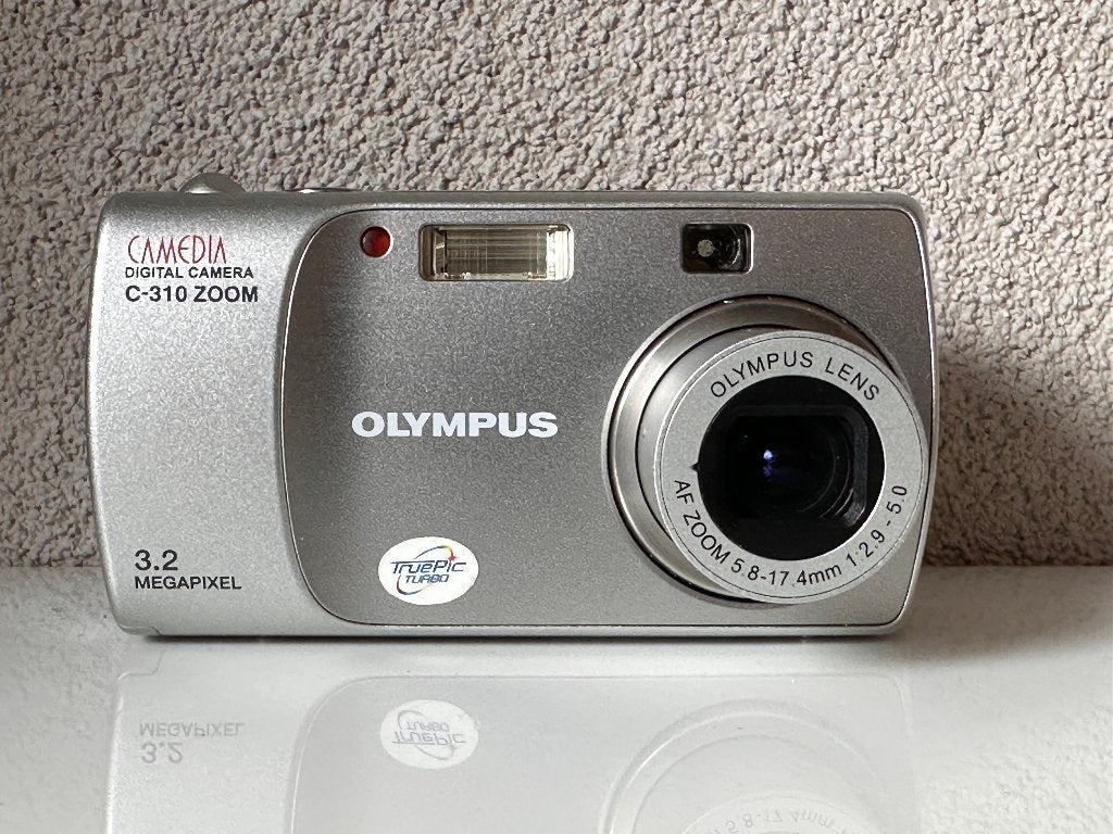 Mooie Olympus C-310 Zoom digitale camera, Ingebouwde flitser, Ophalen of Verzenden, Zo goed als nieuw, Olympus