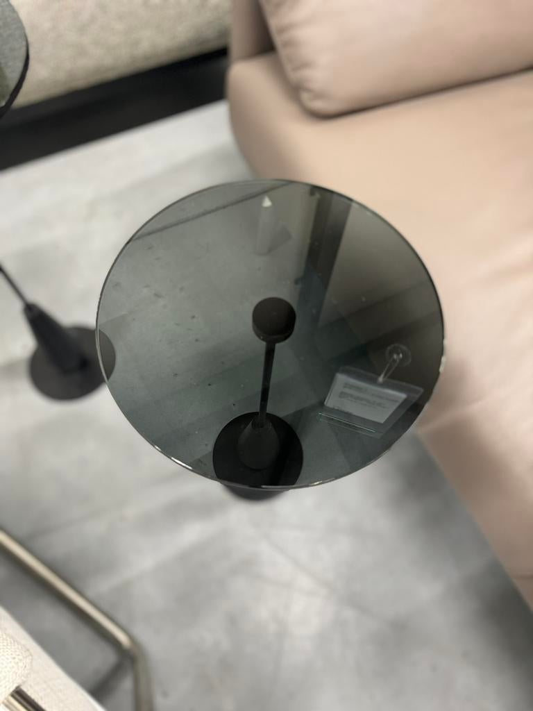 2 Nieuw Metaform Jongleur bijzettafel Zwart Glas Design, 45 tot 60 cm, Minder dan 55 cm, Rond, Nieuw
