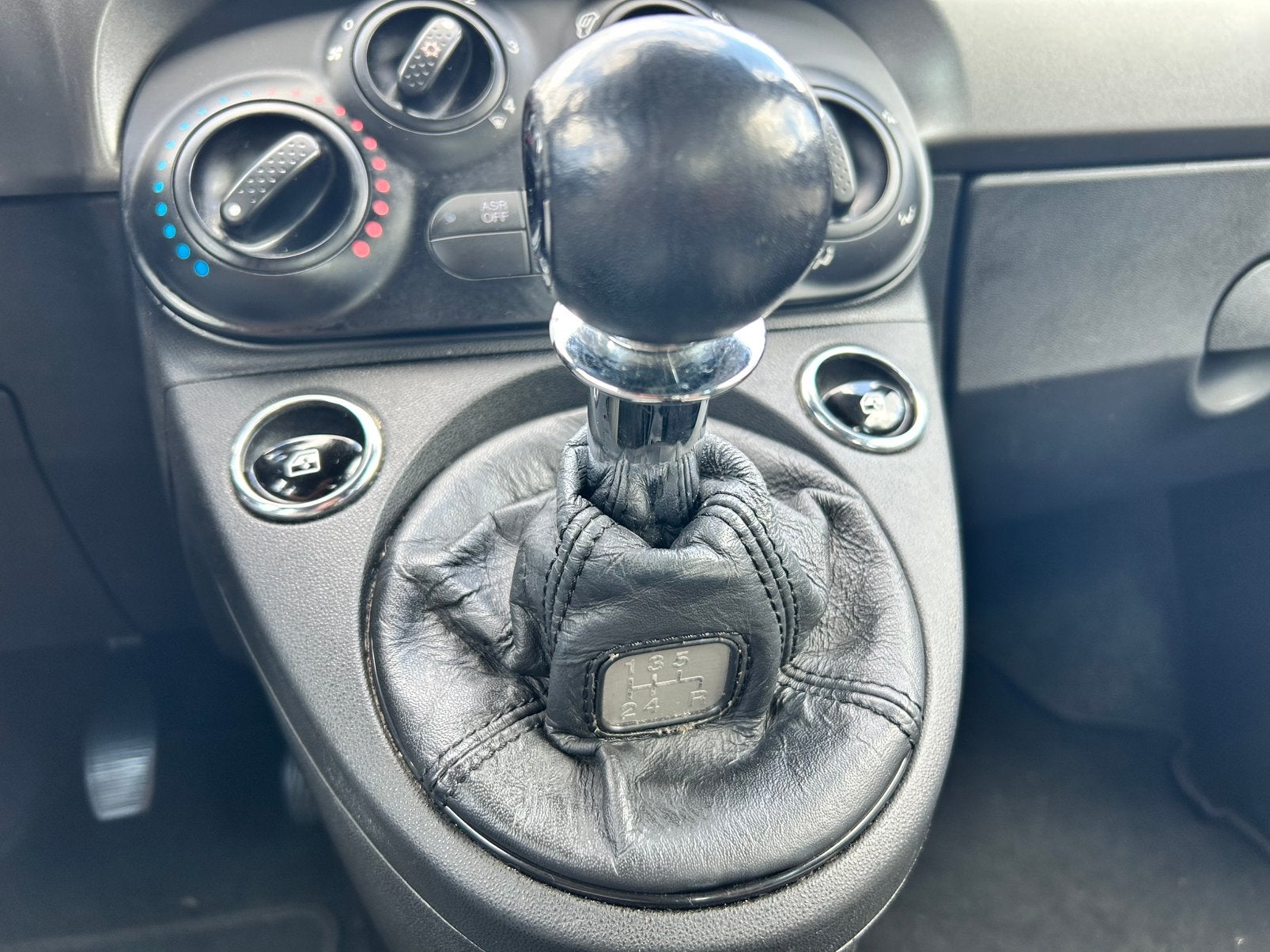 Foto 19 van Fiat 500 1.2 2017 Zwart