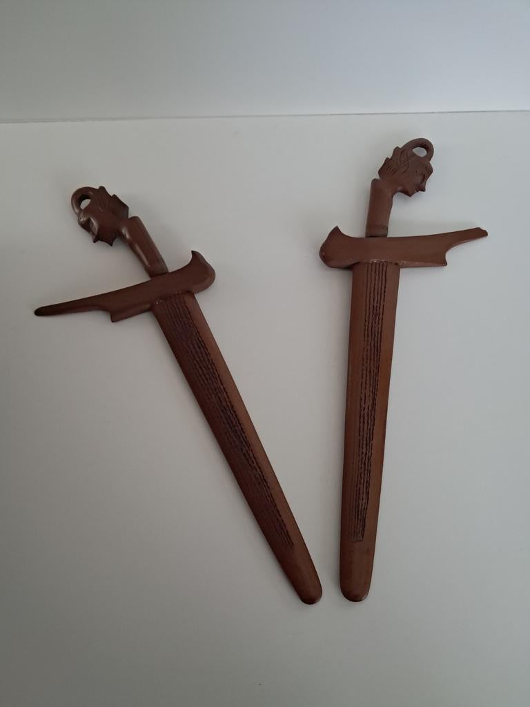 Oude Indonesische Kris- Set van 2, Antiek en Kunst, Ophalen, Overige onderwerpen, Handgemaakt, Wanddecoratie