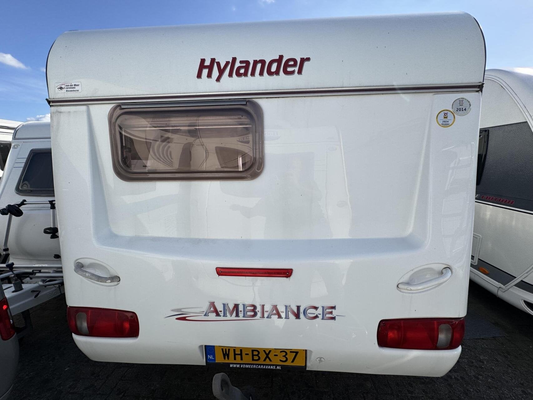 Foto 16 van HYLANDER AMBIANCE 410, ENKELEN BEDDEN, MOVER, VOORTENT