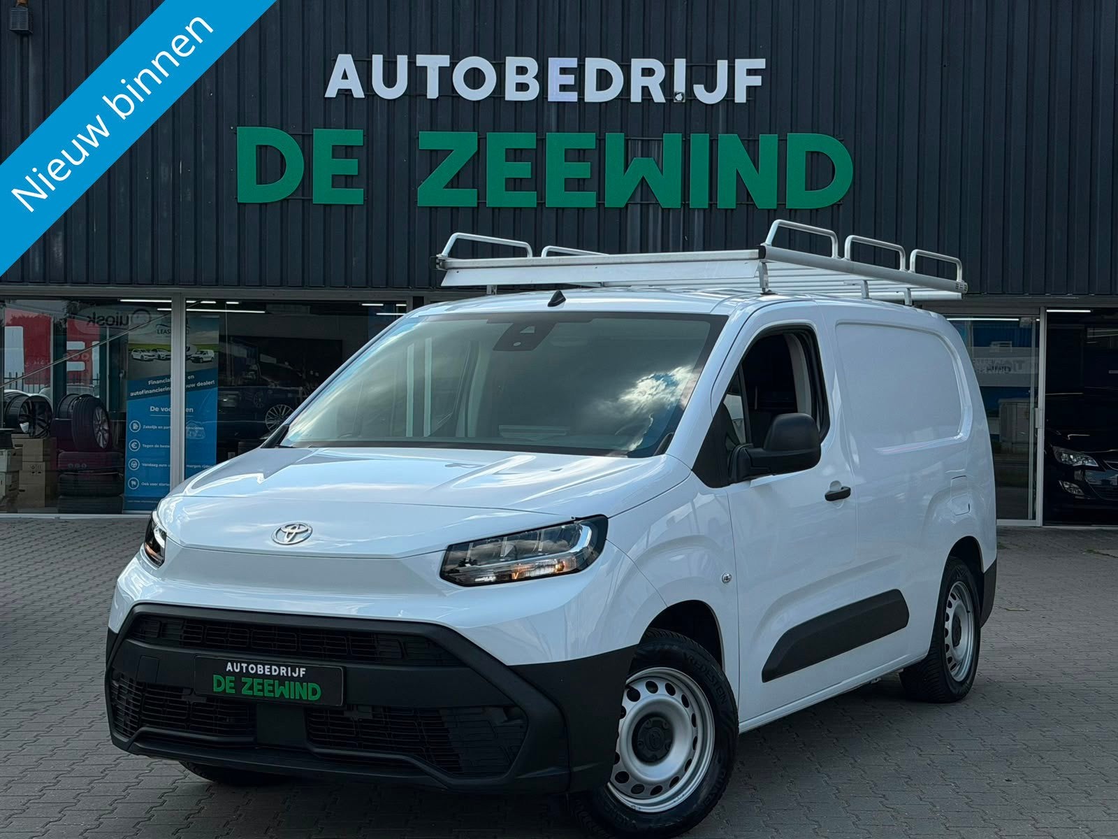 Toyota PROACE CITY 1.5 D-4D Challenger L2 Long, Auto's, Voorwielaandrijving, Gebruikt, Euro 6, Wit