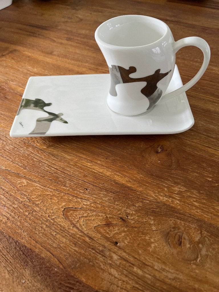 Koffiemok met schotel, Ophalen, Zo goed als nieuw, Overige stijlen, Kop(pen) en/of Schotel(s)
