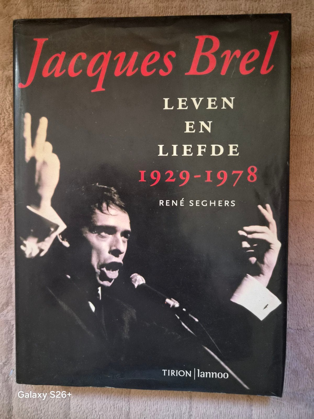 Jacques Brel: Leven en Liefde 1929-1978 - René Seghers, Boeken, Ophalen of Verzenden, Zo goed als nieuw, René Seghers, Kunst en Cultuur