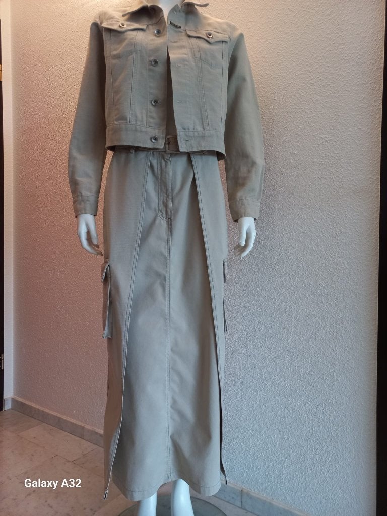 Forecast 2 delig pak lange rok en jasje zandkleur maat 38, Kleding | Dames, Maat 38/40 (M), Kostuum of Pak, Forecast, Beige