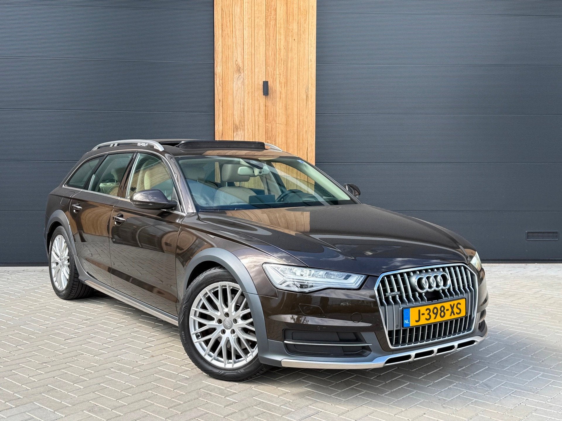 Audi A6 Allroad Quattro 3.0 TDI (bj 2016) Zeer compleet|HuD|, Auto's, Audi, Automaat, Gebruikt, 2500 kg, Diesel