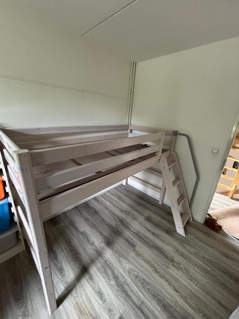 Flexa halfhoogslaper met lattenbodem, Ophalen, Gebruikt, Eenpersoons, 90 cm