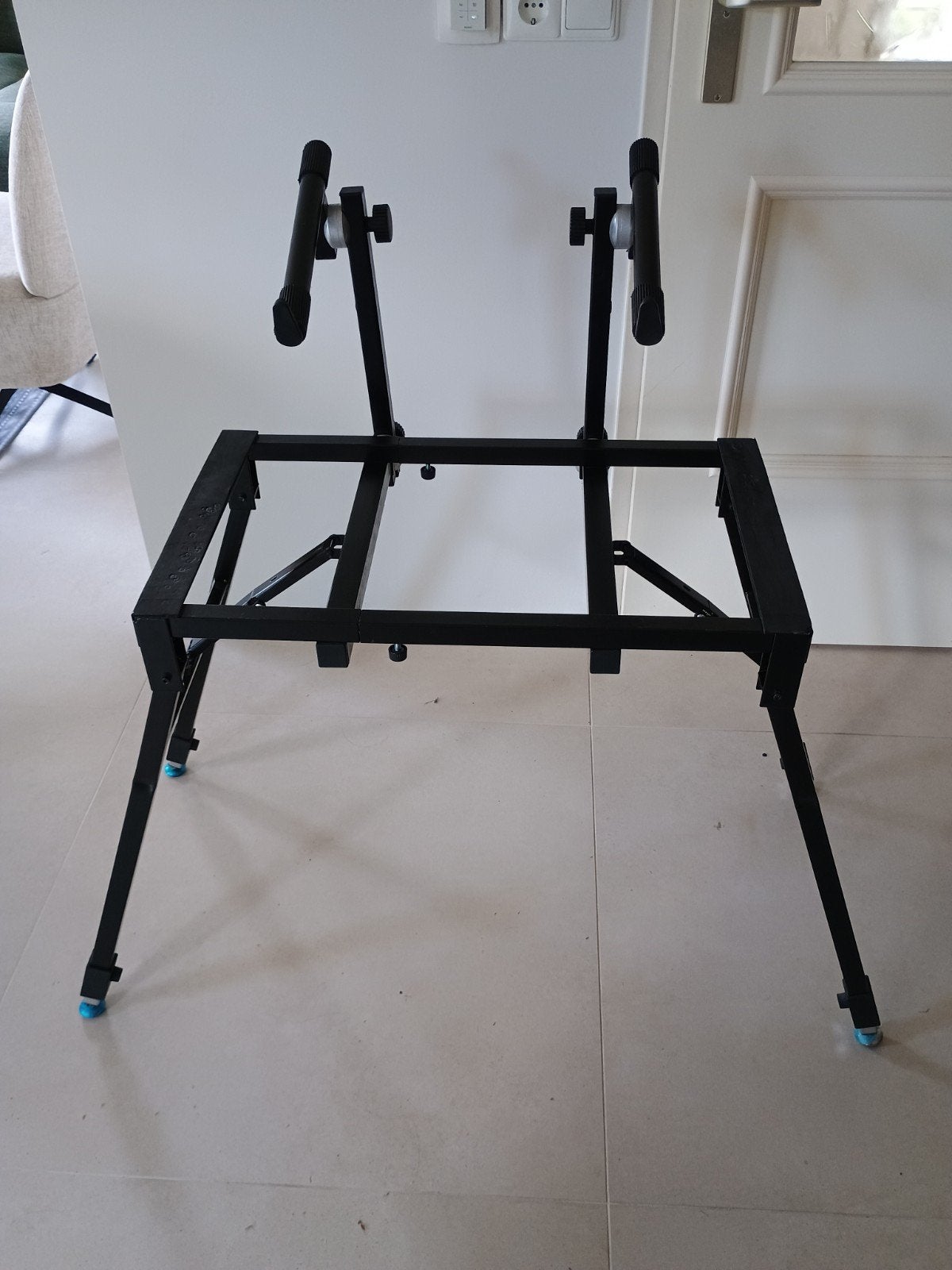 Deluxe Keyboardstandaard heavy dutie, Ophalen, Gebruikt, Instrumentstandaard, Keyboard of Synthesizer