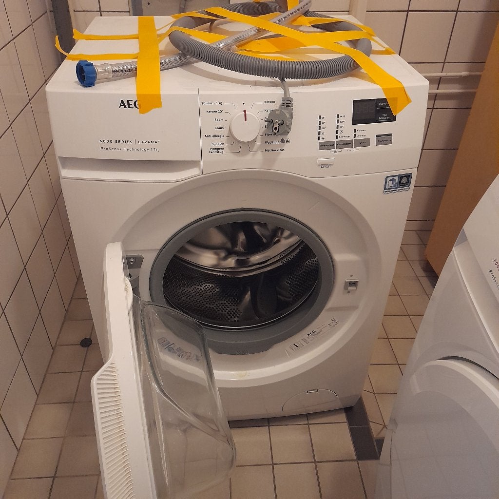 AEG Lavamat 6000 Series Wasmachine en condensdroger., Witgoed en Apparatuur, Ophalen, Energieklasse A of zuiniger, Zo goed als nieuw