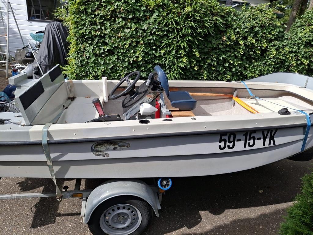 Vis console boot met 20pk 4 takt en trailer, Watersport en Boten, Ophalen, 10 tot 30 pk, Gebruikt, Viertaktmotor