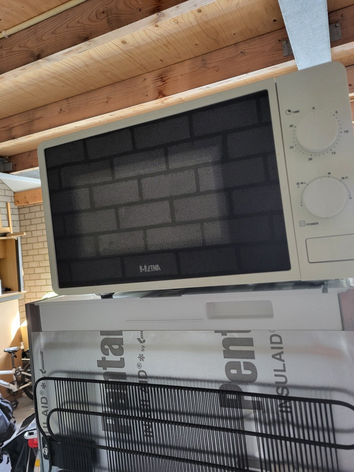 ETNA Magnetron - Compact en Functioneel, Ophalen