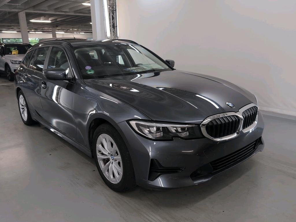 BMW 3-serie Touring 330e Aut Live Coc.p Keyless LED All-in B, Automaat, 1998 cc, Achterwielaandrijving, Gebruikt