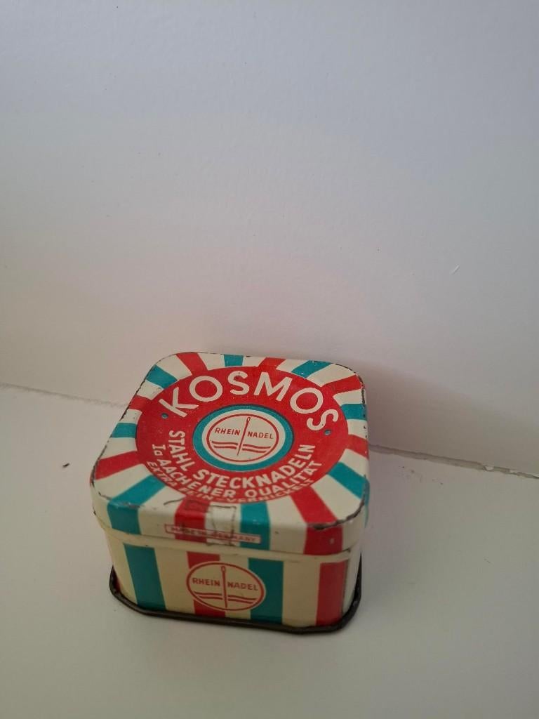 4 oude blikjes, Kosmos, Lux, Agre Gola, Kiwi schoencreme, Ophalen of Verzenden, Gebruikt, Overige