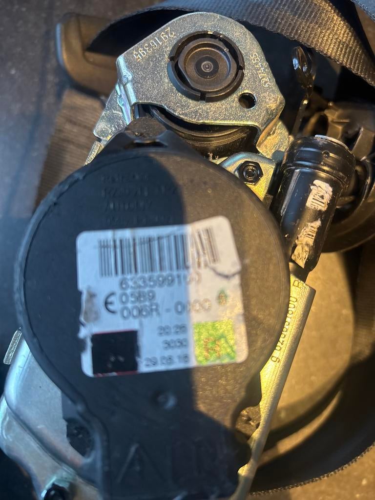 Veiligheidsgordel Volkswagen (5NB 857 706 C RAA), Auto-onderdelen, Ophalen of Verzenden