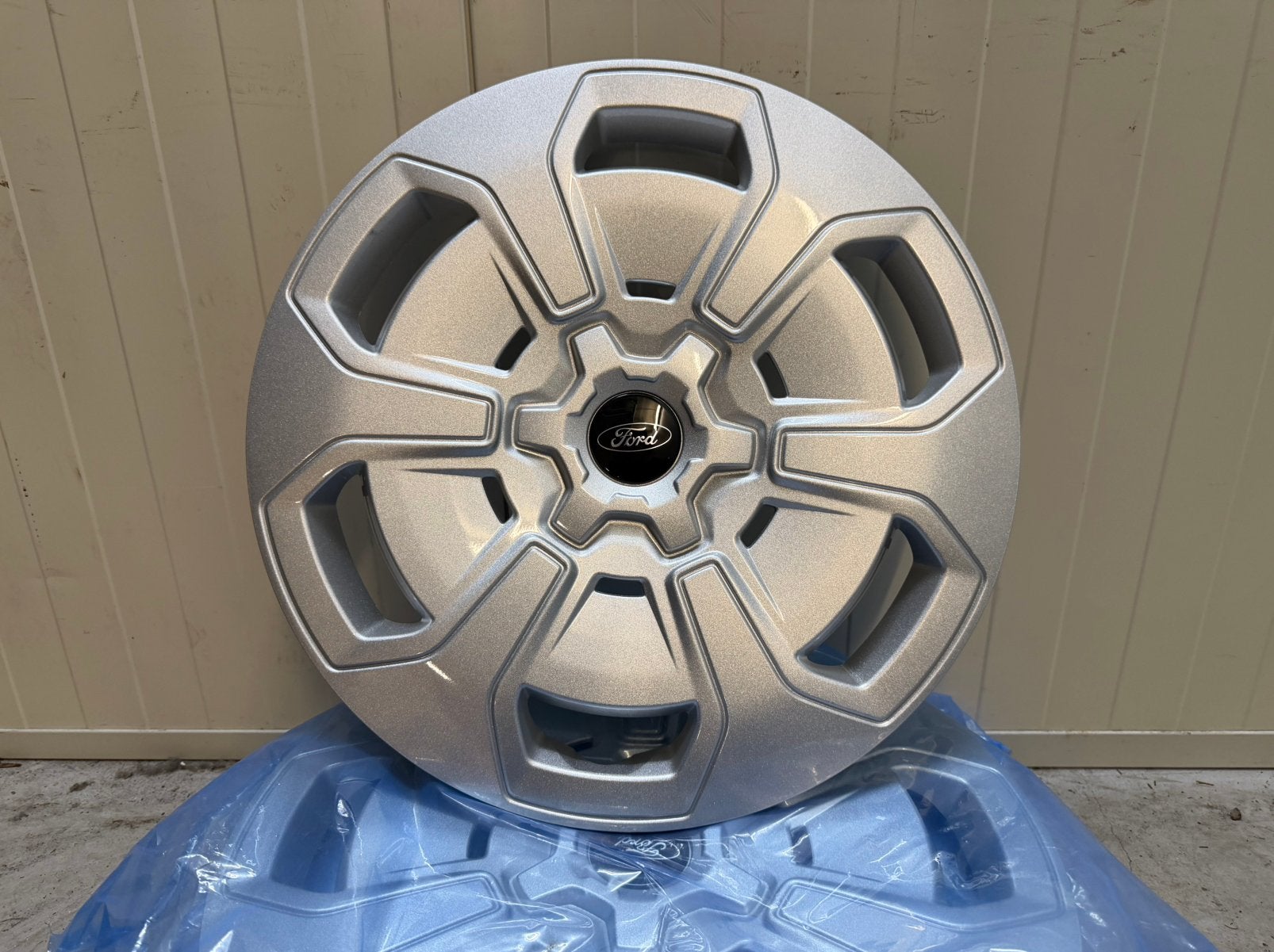 Ford Transit wieldoppen 16 inch Nieuw 6x120 4 stuks, Ford, Verzenden, Nieuw, **