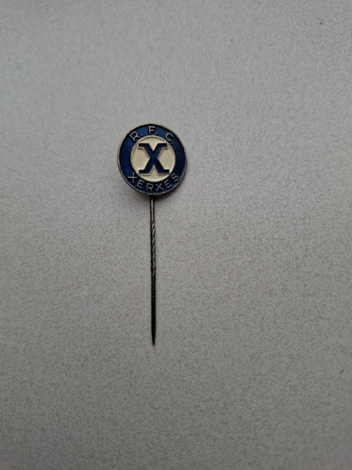 Vintage speldje pin prikker steekspeld RFC Xerxes  Rotterdam, Ophalen of Verzenden
