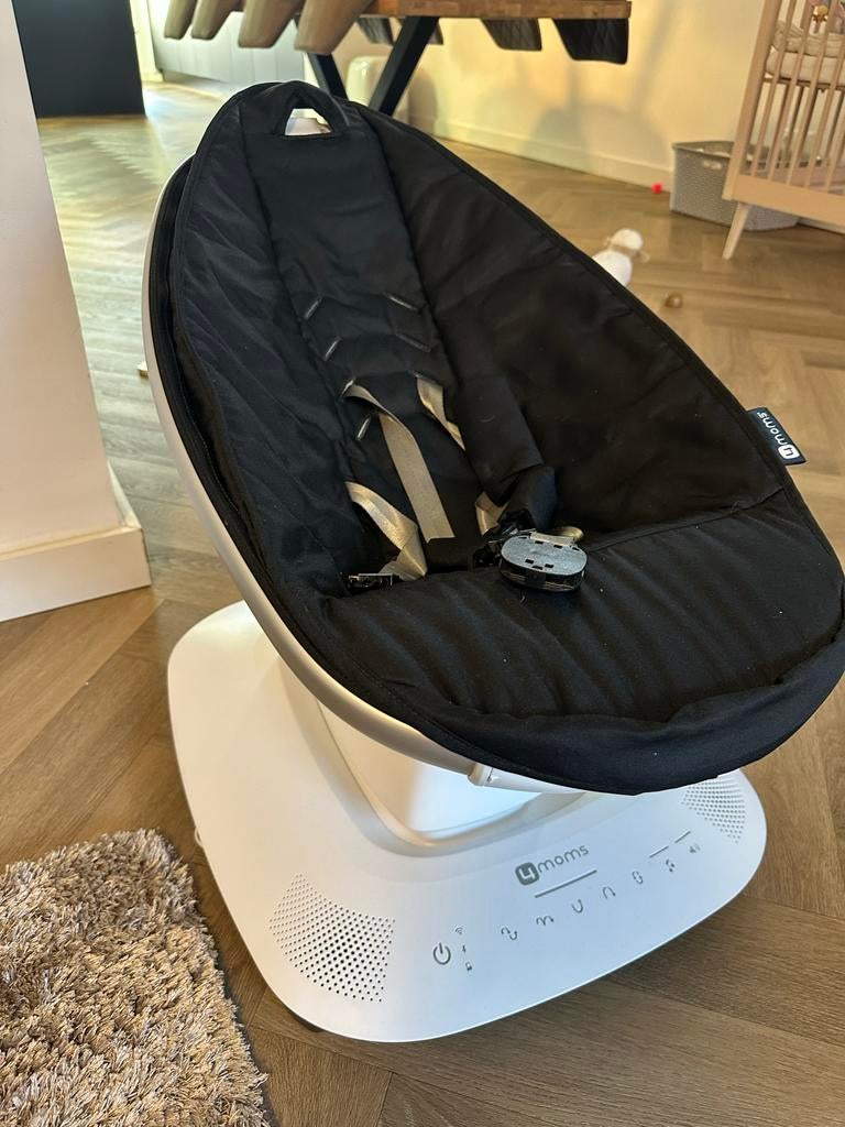 4moms MamaRoo 5 Wipstoel - Zo goed als nieuw, Overige merken, Wipstoel, Ophalen of Verzenden, Met gordel(s) of riempje(s)