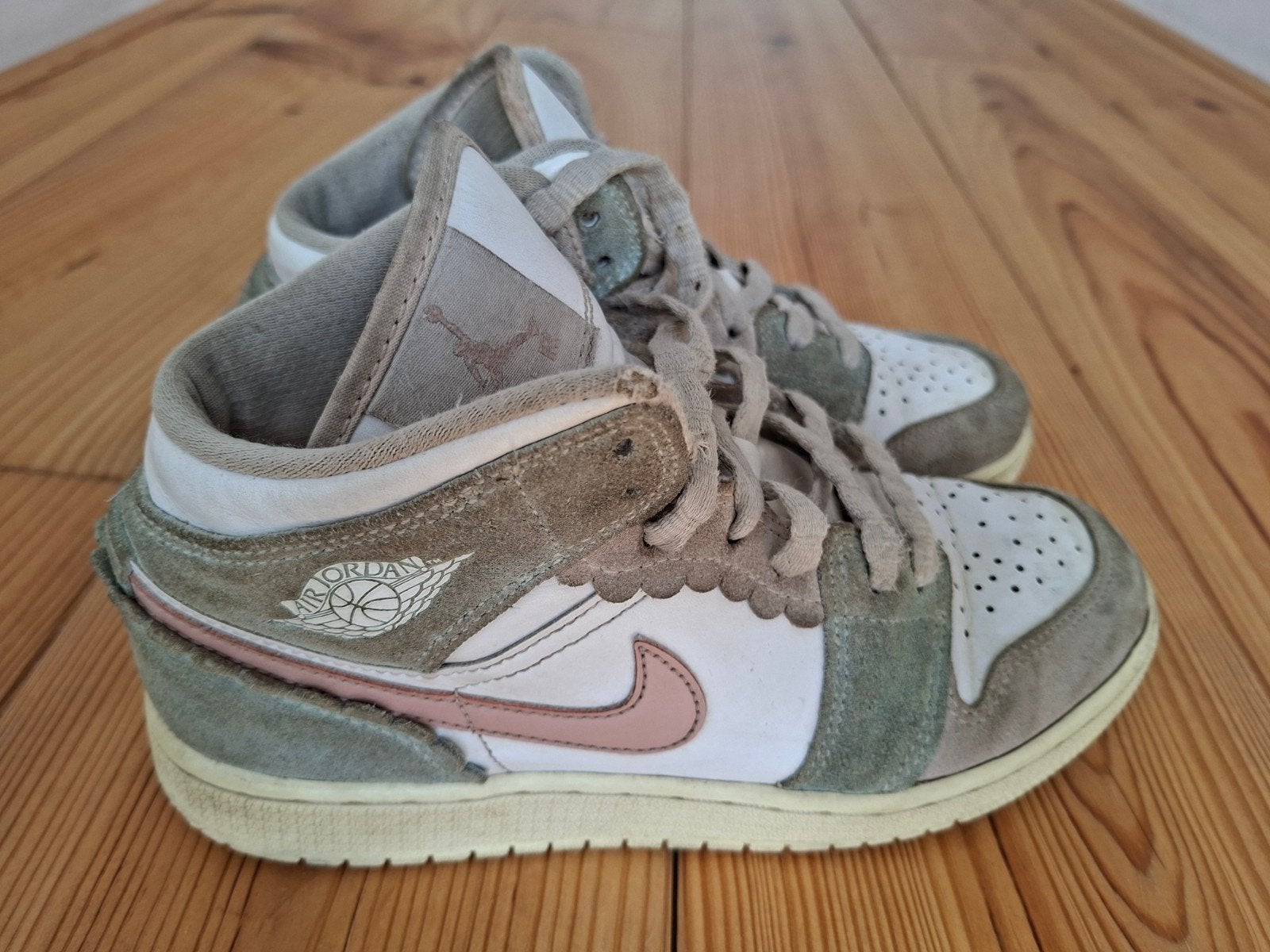 Nike Air Jordan 1 Mid SE Craft, Overige kleuren, Nike, Ophalen of Verzenden, Sneakers of Gympen