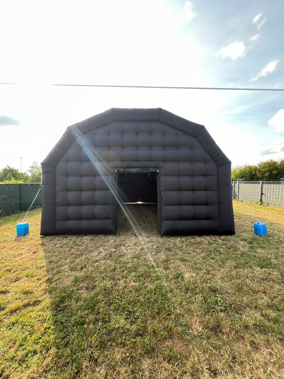 Te Huur / Opblaasbare (8x6M)partytent / Club te huur, Ophalen of Verzenden, Gebruikt, Overige