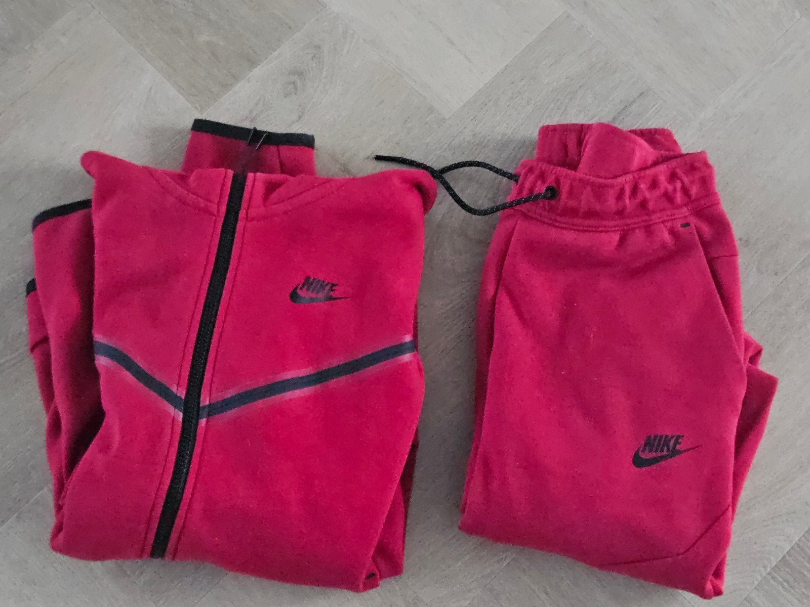 Nike Tech Fleece trainingspak maat XS, Nike, Ophalen of Verzenden