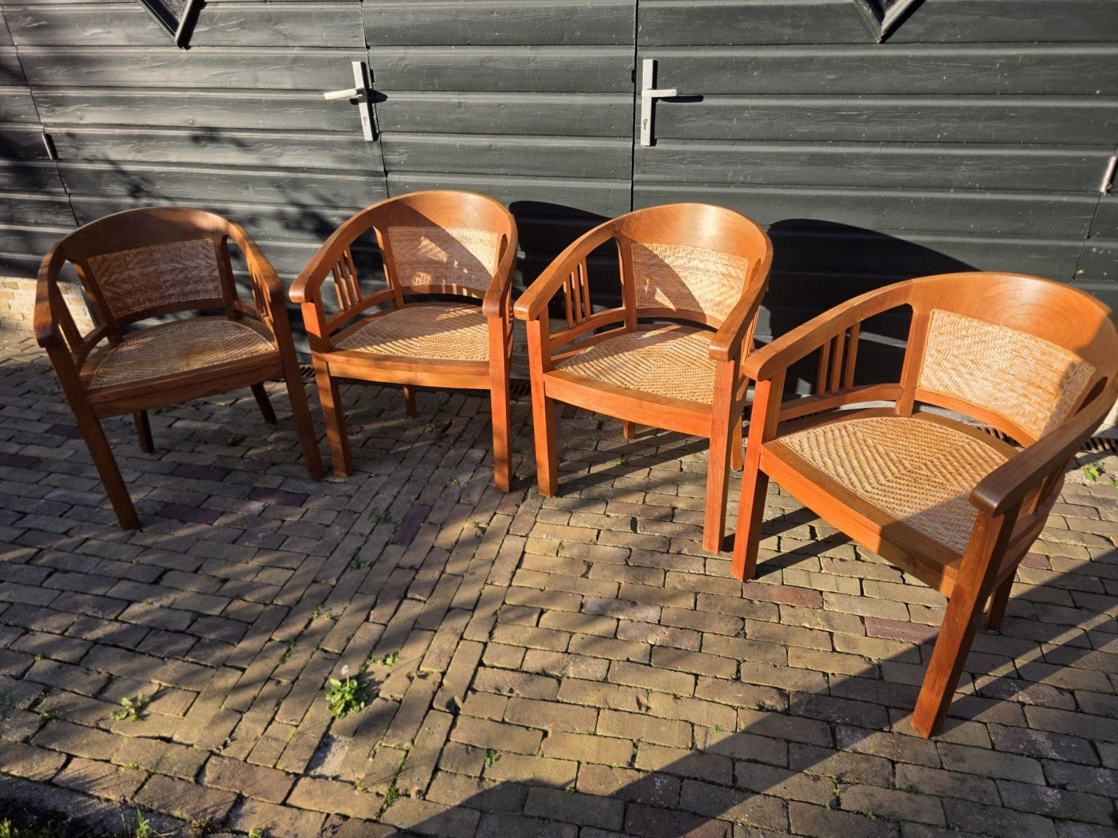4 teakhouten eetkamerstoelen, Ophalen, Gebruikt, Bruin