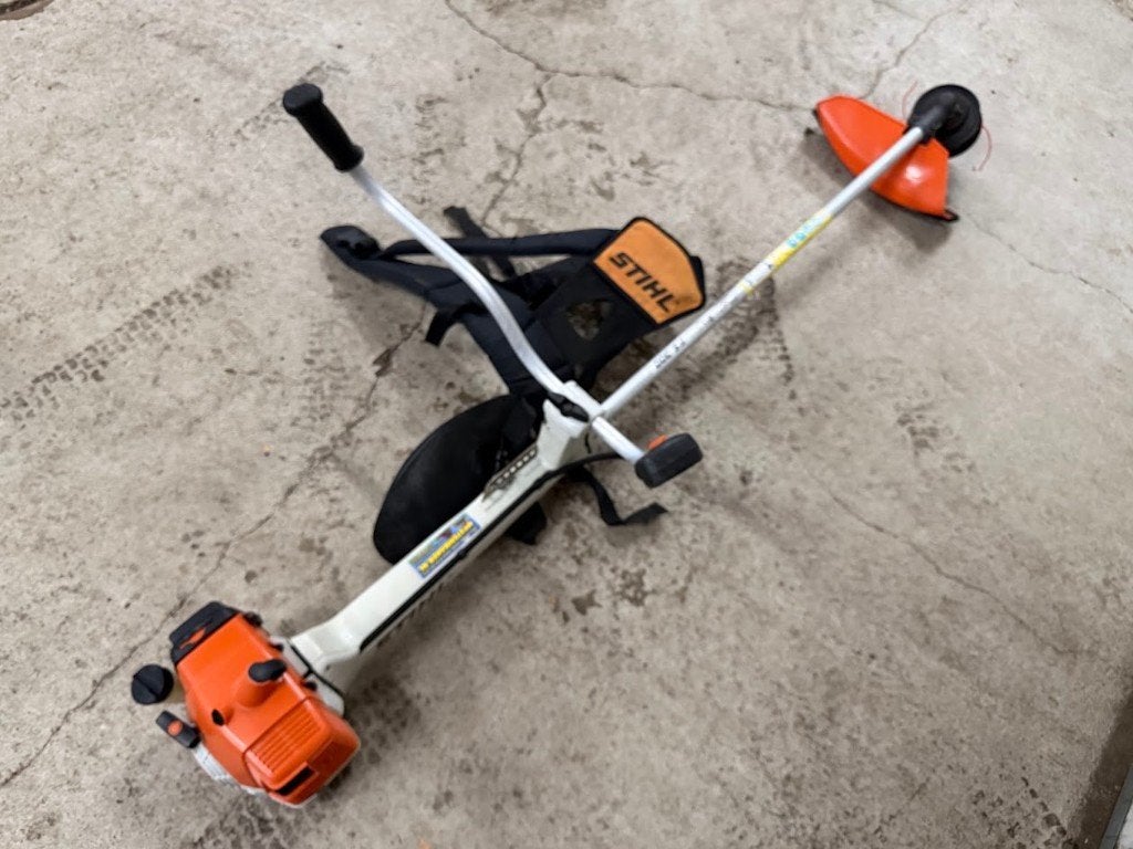 stihl fs 300  bosmaaier met draagharnas, Ophalen, Gebruikt, 10 tot 30 cm, Stihl