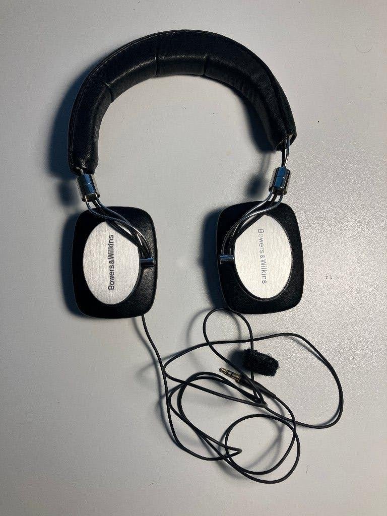 Bowers & Wilkins P5 hoofdtelefoon - bedraad, Gebruikt, On-ear, Ophalen of Verzenden, Bowers & Wilkins