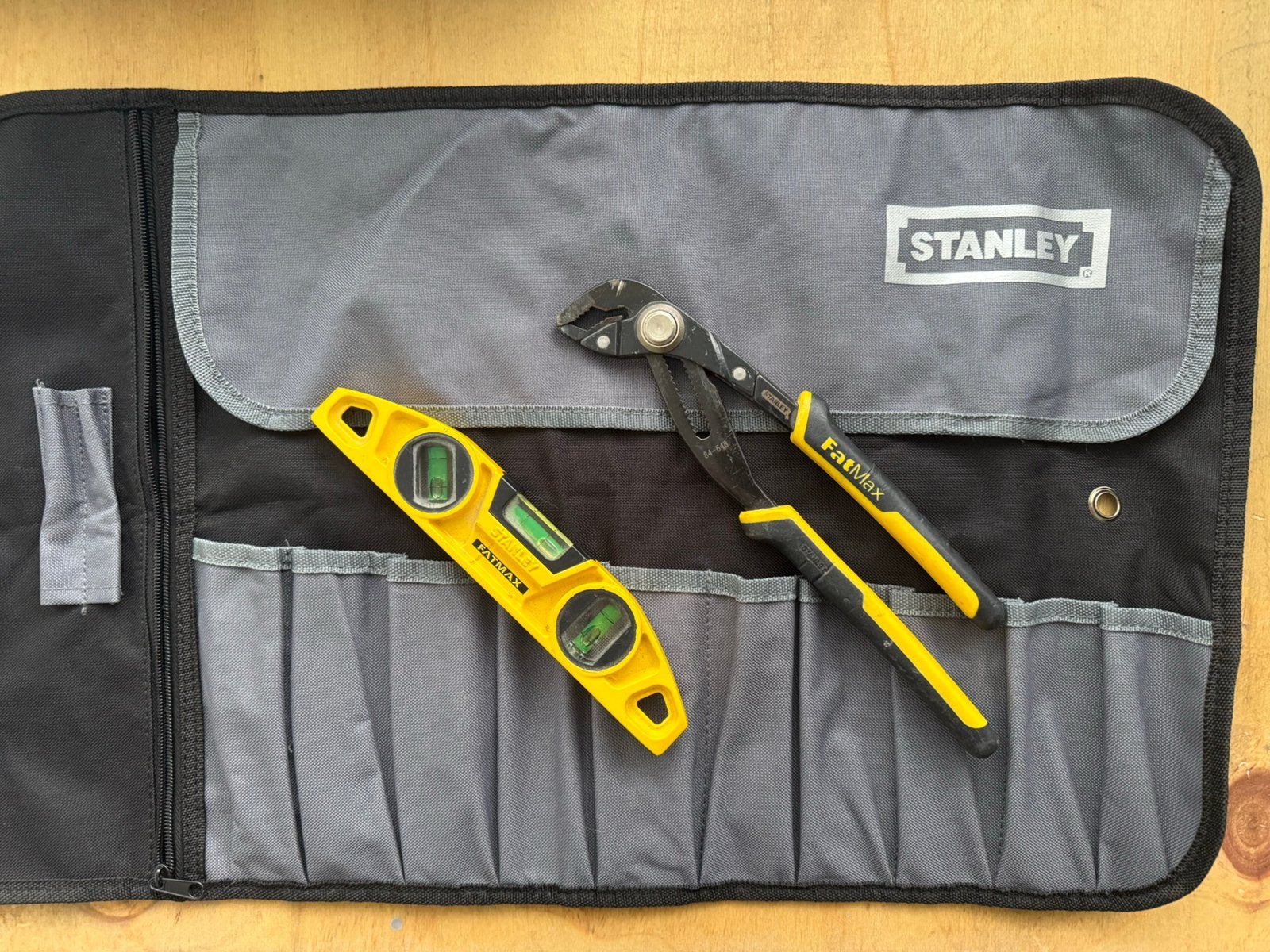 Stanley FatMax Waterpas + Tang in Gereedschapsrol (ZGAN), Ophalen of Verzenden, Zo goed als nieuw, Overige typen, Stanley
