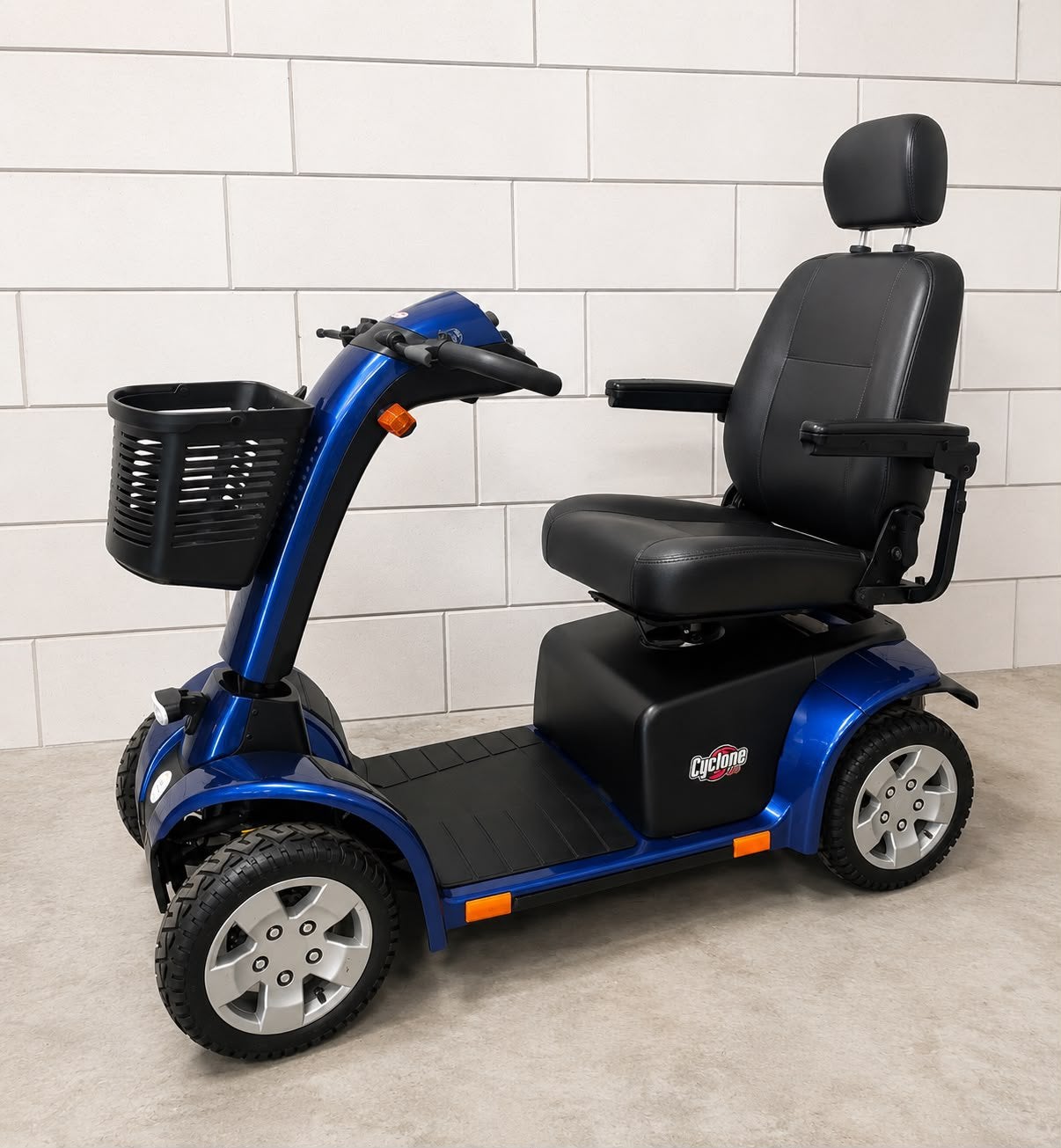 Scootmobiel Pride Cyclone 22