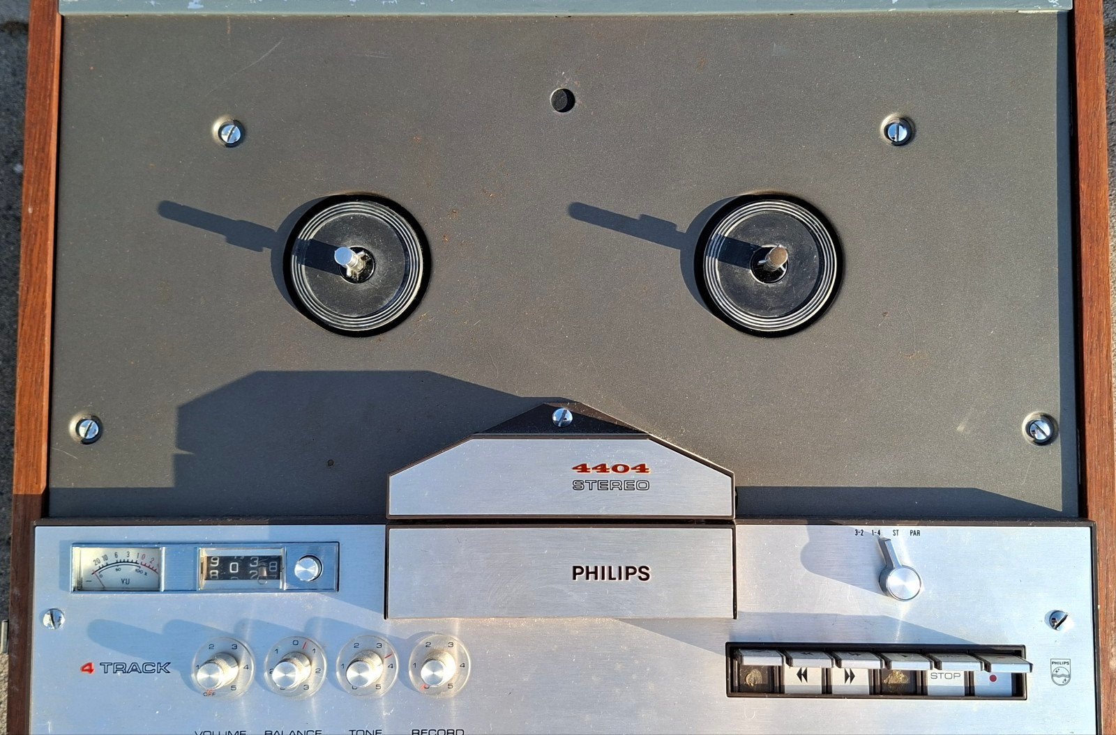Philips 4404 bandrecorder met stofkap (opknapper), Ophalen of Verzenden, Defecte bandrecorder, Met stofkap