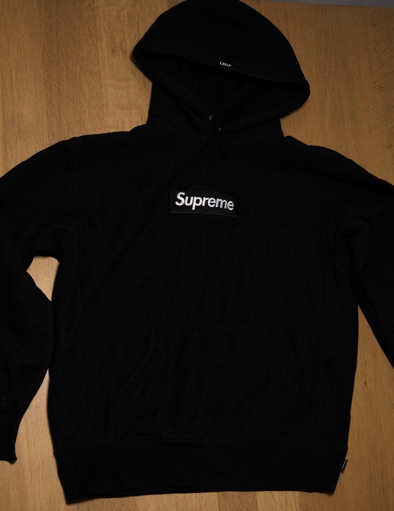 Supreme Box Logo Hoodie FW21 Zwart maat M met bon, Kleding | Heren, Maat 48/50 (M), Zwart, Ophalen of Verzenden, Zo goed als nieuw