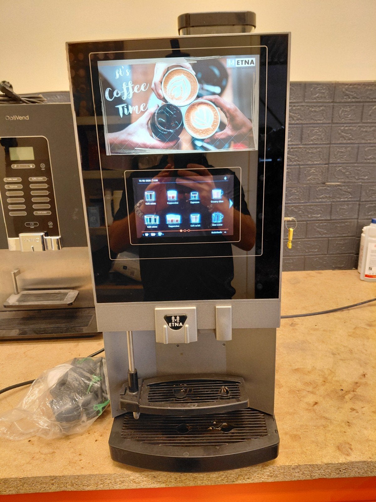Nette Etna dorade Koffiemachine (bonenmachine), Witgoed en Apparatuur, Koffiezetapparaten, Ophalen, Gebruikt, Koffiemachine, Koffiebonen