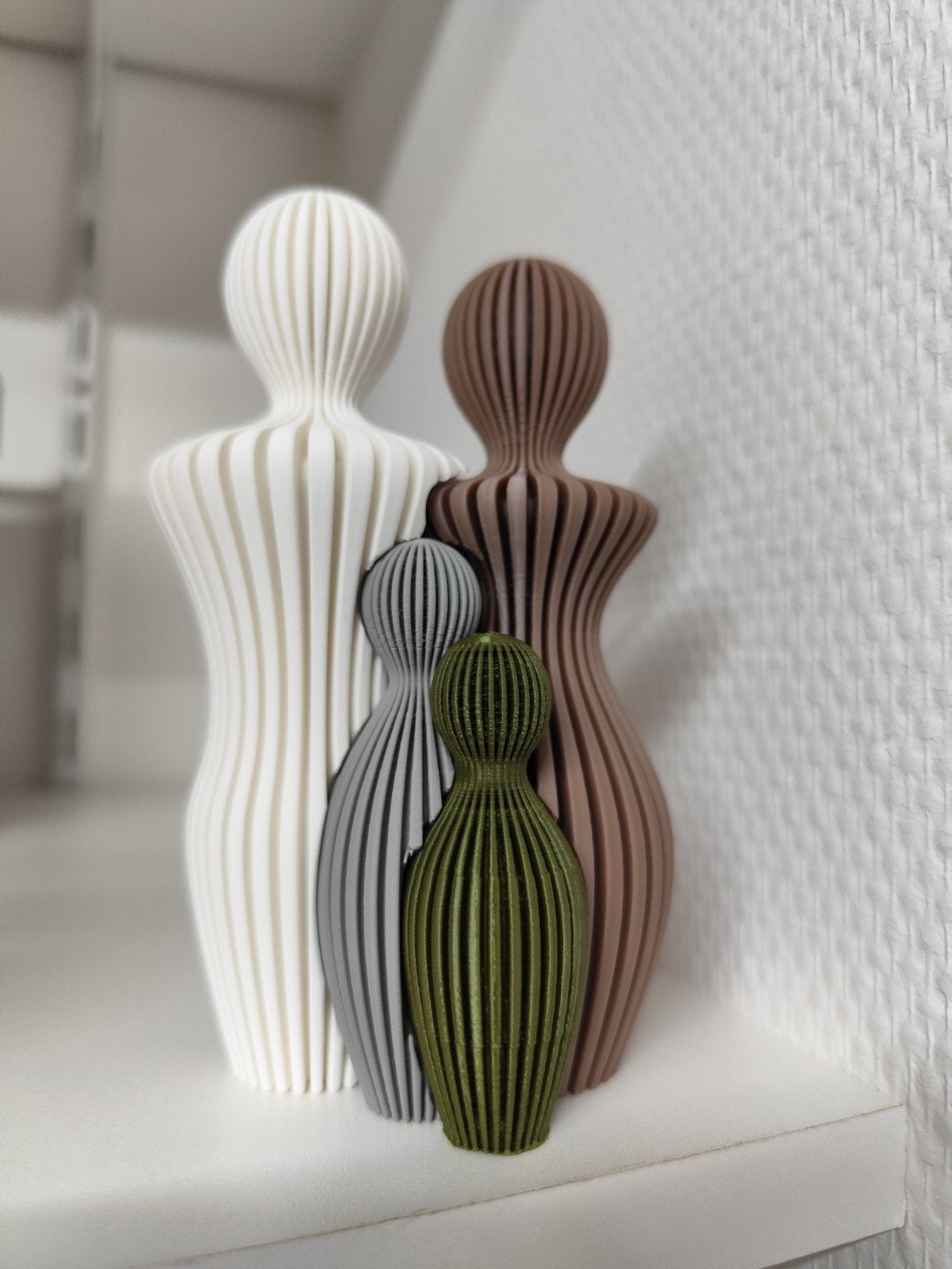 Decoratieve Familie Beeldjes - Modern Design, Meerkleurig, Nieuw, Kunststof, Ophalen of Verzenden
