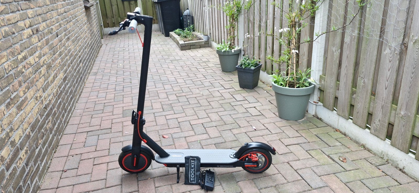 E-step Z.G.A.N, Ophalen, Zo goed als nieuw, Elektrische step (E-scooter)