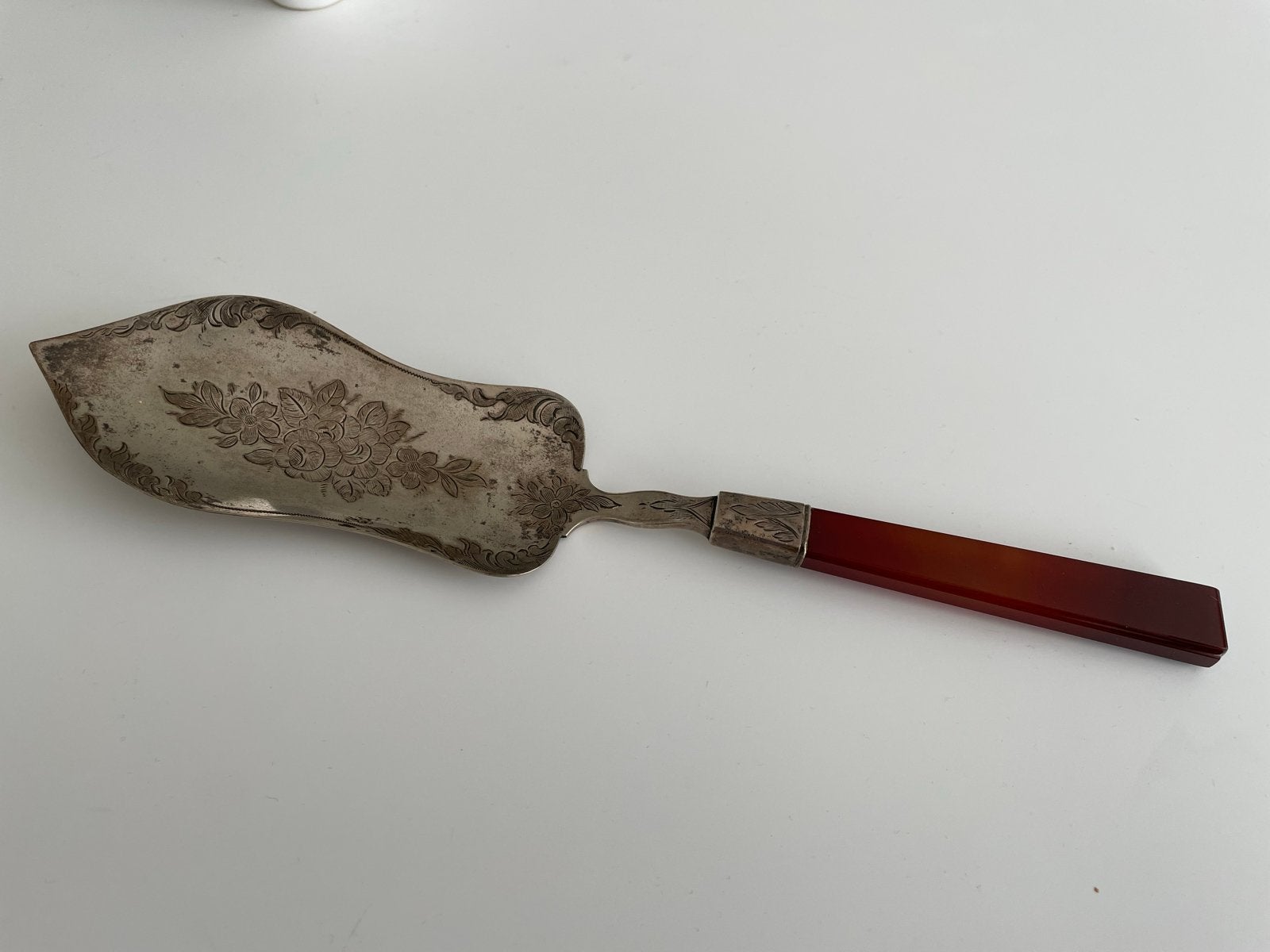 Zilveren taartschep met carneool handvat, J.M. Van Kempen, Antiek en Kunst, Ophalen of Verzenden, Zilver