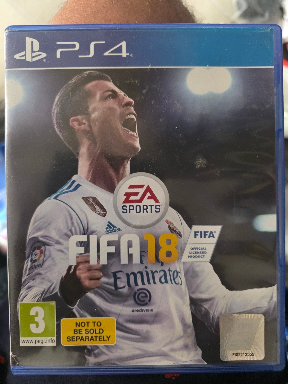 FIFA 18 PS4 - Voetbalgame met Ronaldo op cover, Ophalen of Verzenden, Zo goed als nieuw, Eén computer, Sport