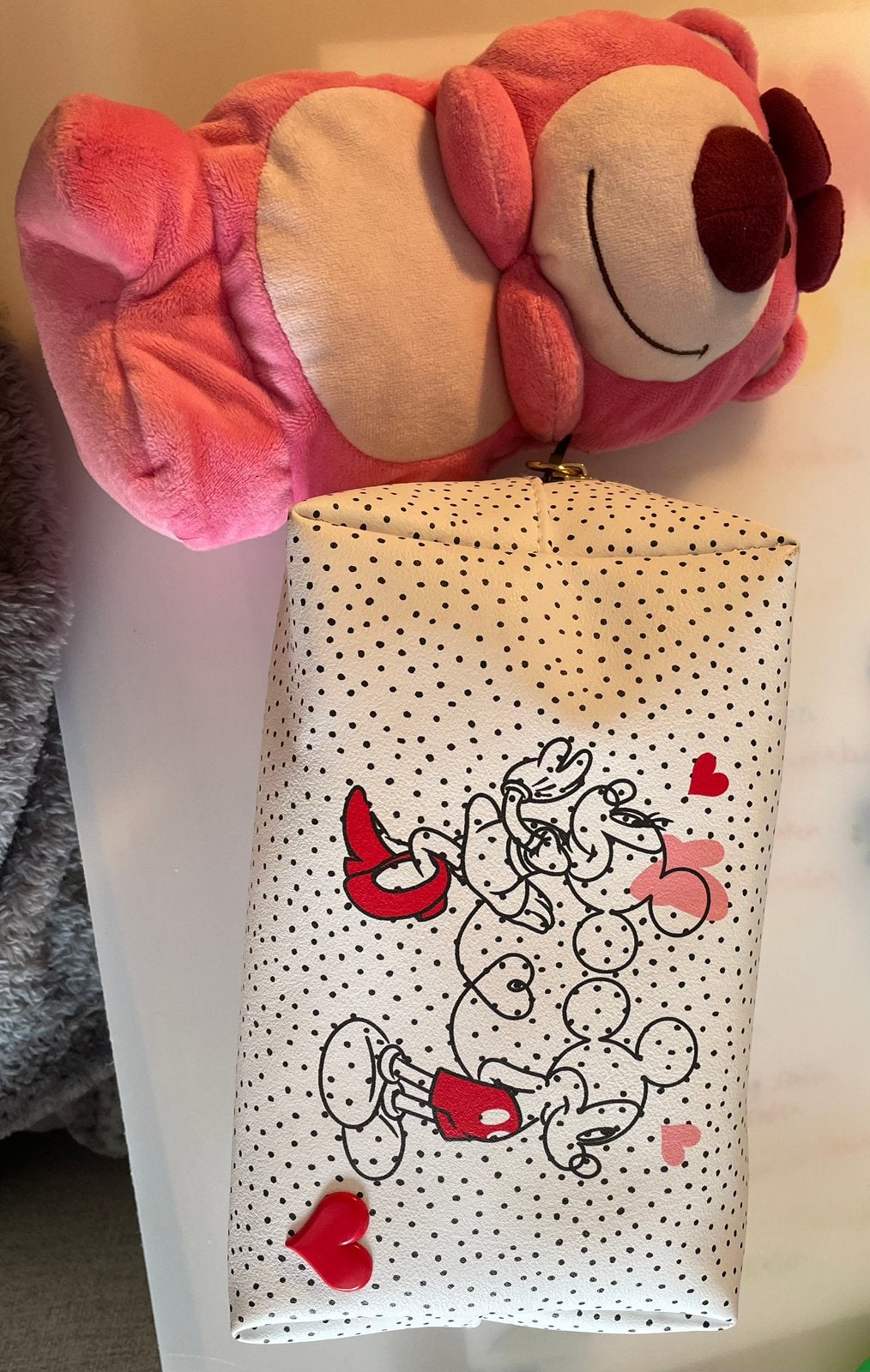 2 etuis lutso beertje uit DISNEY mickey en minnie PRIMARK, Ophalen of Verzenden, Gebruikt, Overige typen
