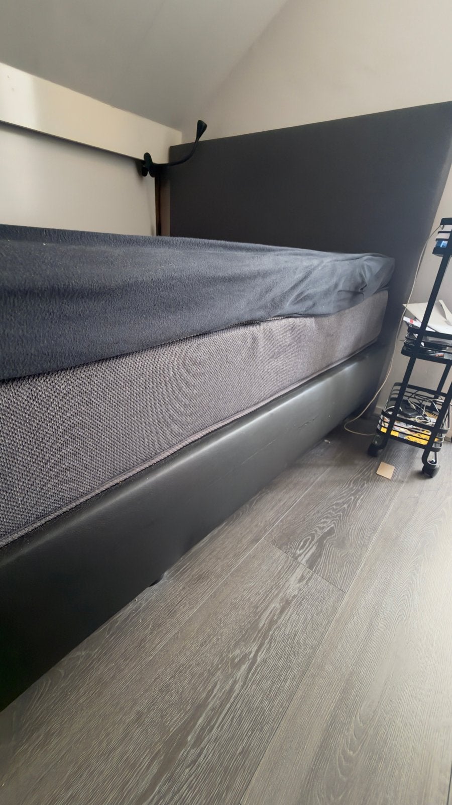 Boxspring 120x200 - Af te halen in Hengelo, Ophalen, Gebruikt, Zwart, Twijfelaar