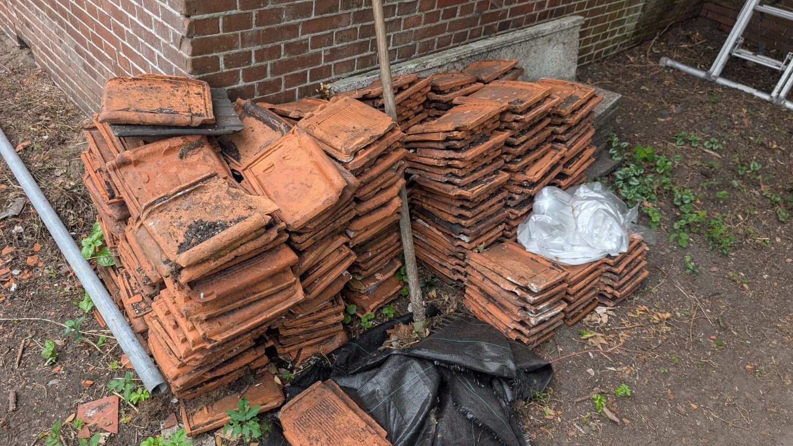 Gebruikte dakpannen , oranje, diverse maten, Ophalen, Gebruikt, Steen of Klei, 15 m² of meer