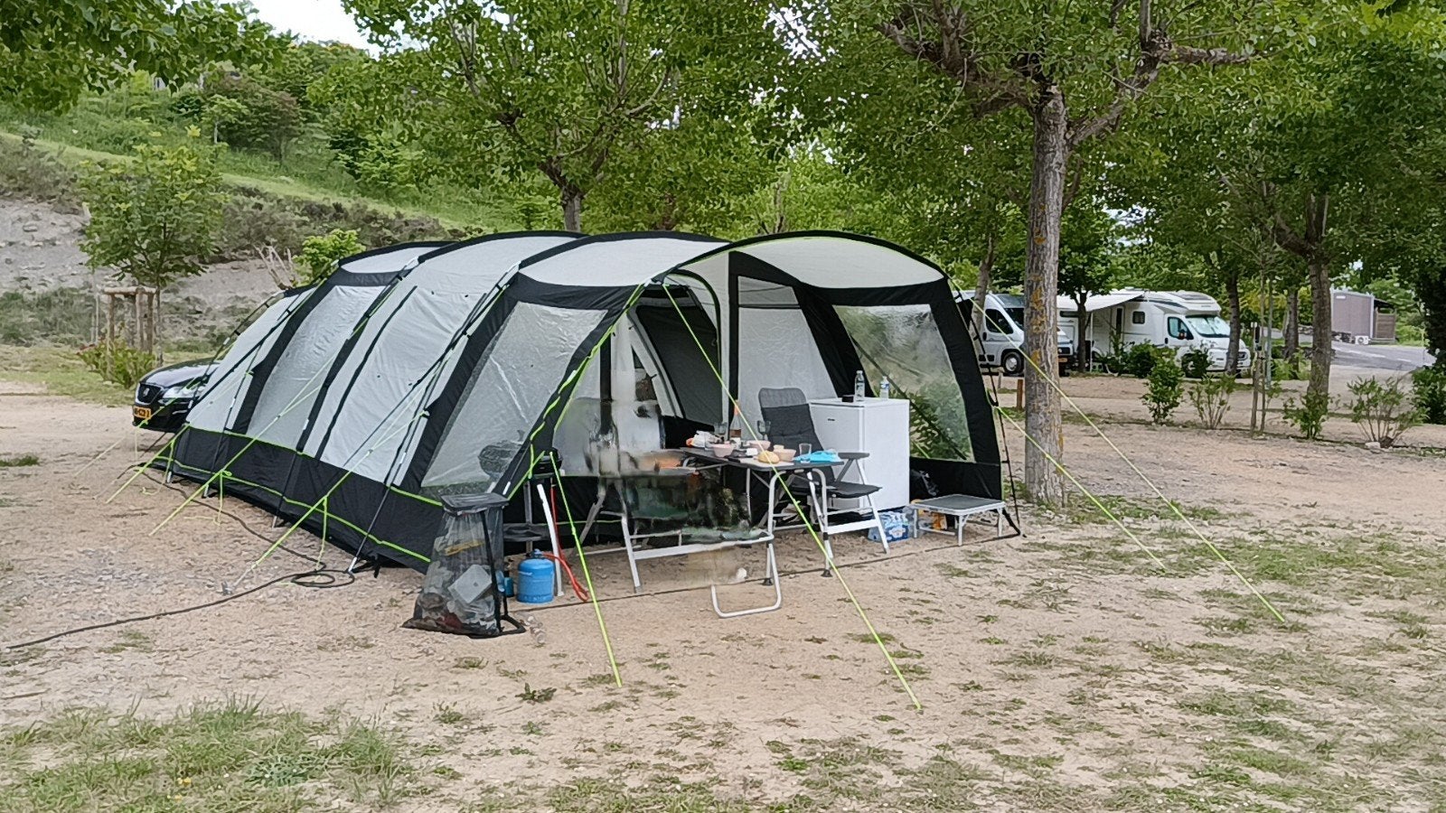 Obelink Dallas 6 XL tunneltent met luifel en/of kasten, Ophalen, Gebruikt, Tot en met 6