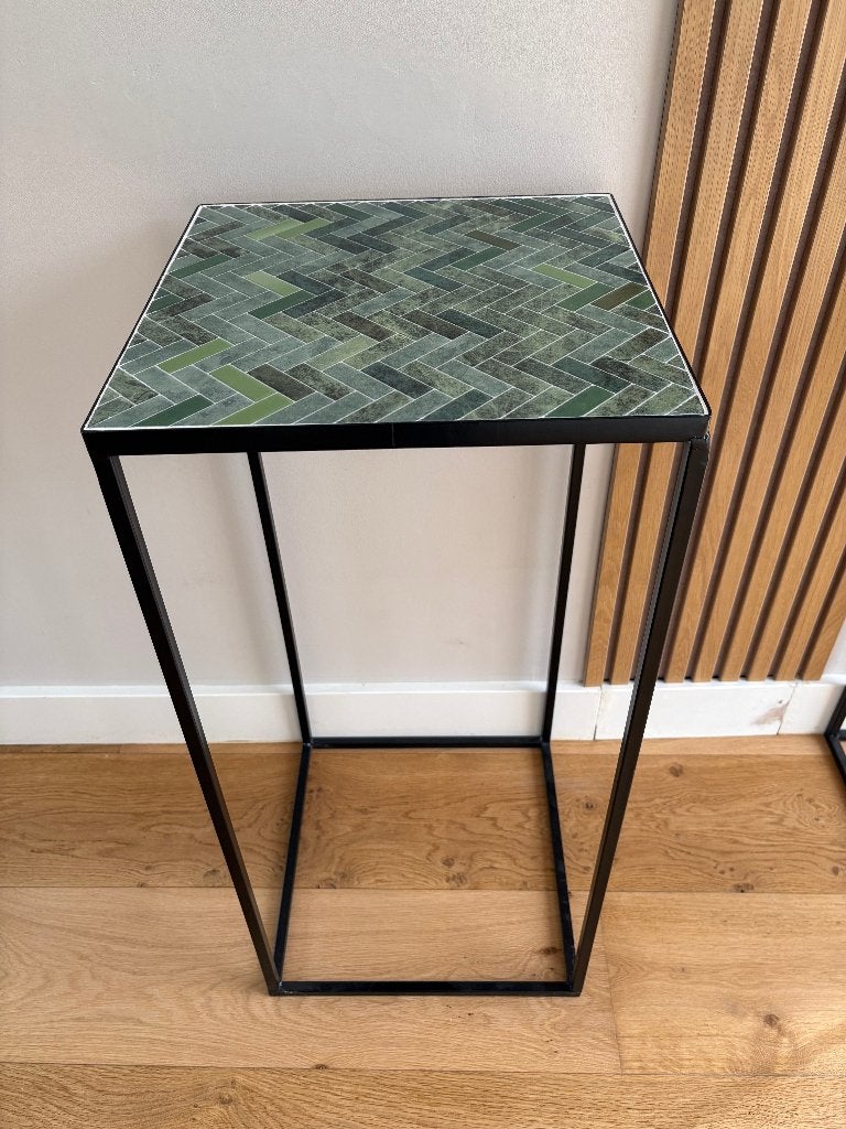Zwarte tegelpilaren 82cm - ongebruikt - zeegroen motief, Ophalen, Nieuw