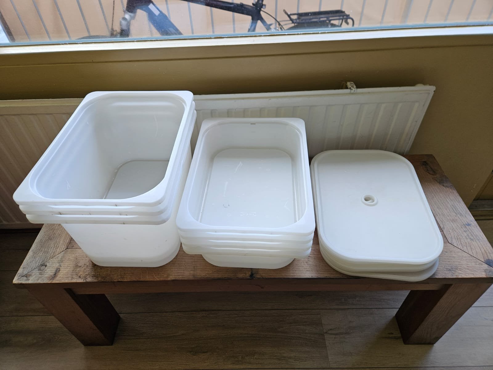 Trofast bakken + 2 kallax dozen, Kinderen en Baby's, Gebruikt, Ophalen of Verzenden, 75 tot 100 cm, Minder dan 50 cm