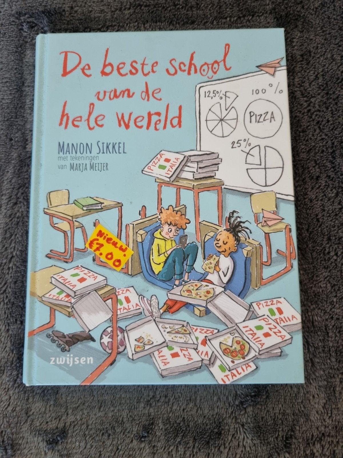 Manon Sikkel - De beste school van de hele wereld, Boeken, Ophalen of Verzenden, Zo goed als nieuw, Manon Sikkel