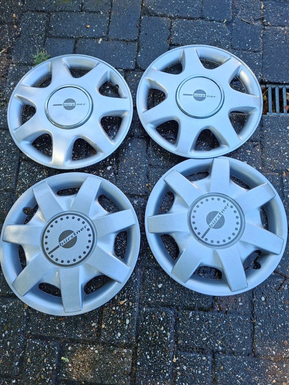 Burstner Caravan Wieldoppen 14 inch - Set van 2, Ophalen of Verzenden, Zo goed als nieuw