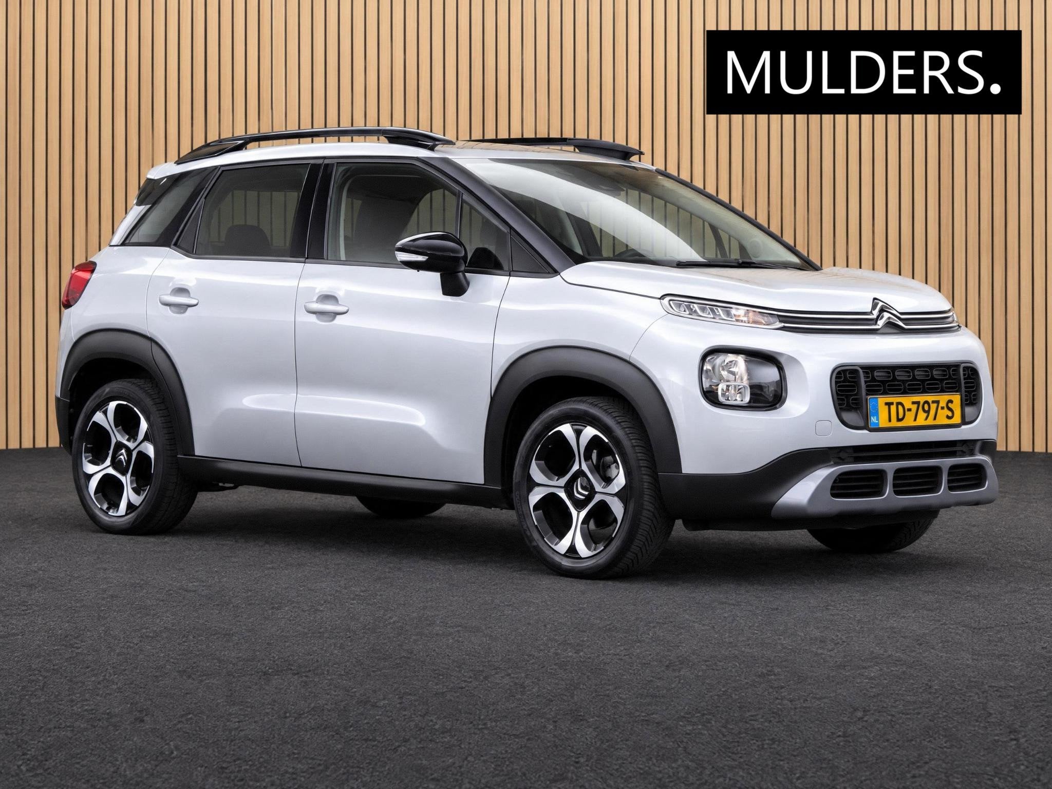 Citroen C3 Aircross 1.2 PureTech S&S Shine Automaat | Navi /, 12 maanden, Gebruikt, Euro 6, Origineel Nederlands